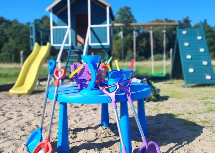 Lato Domki, 200 M Do Morza, Basen,parking Monitorowany,plac Zabaw Tatil Evi Sarbinowo