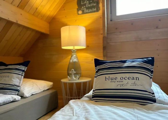 Lato Domki, 200 M Do Morza, Basen,parking Monitorowany,plac Zabaw Tatil Evi Sarbinowo