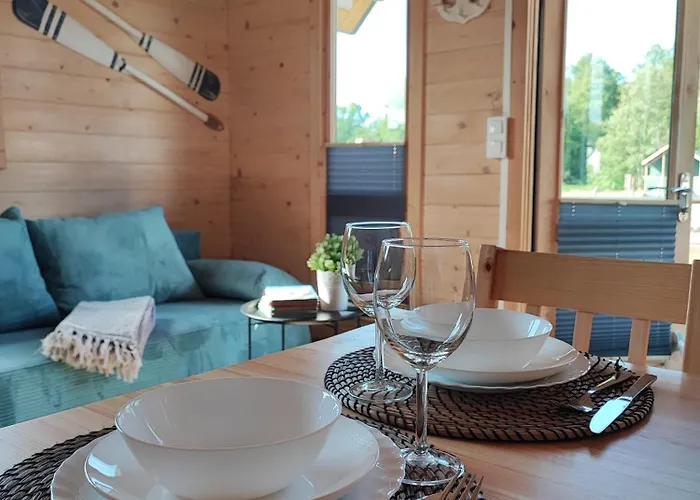 Lato Domki, 200 M Do Morza, Basen,parking Monitorowany,plac Zabaw Tatil Evi Sarbinowo